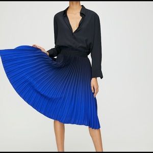 BABATON pleaded skirt XXS GREAT CONDITON!